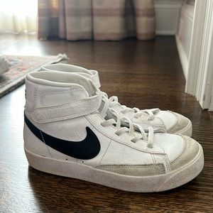 Kids. Nike Velcro blazers.